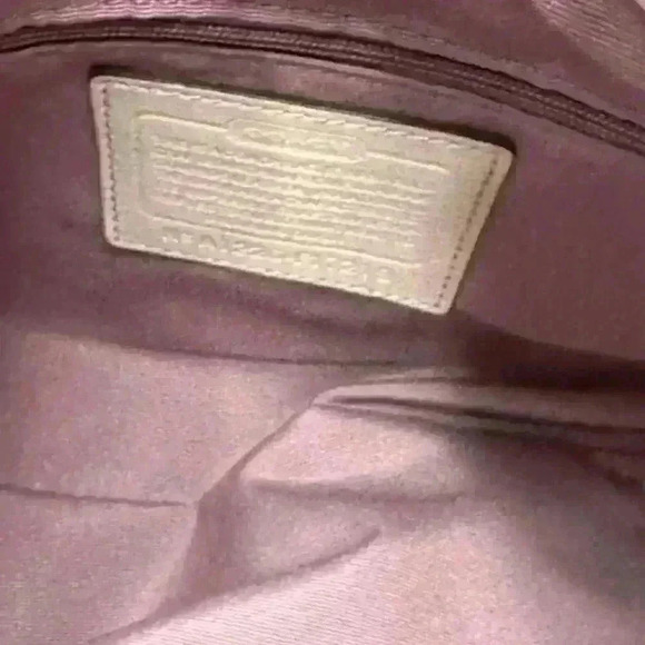 🔥🔥Coach Soho Lynn F17219 Metallic Leather Tote Shoulder Bag - Picture 11 of 14